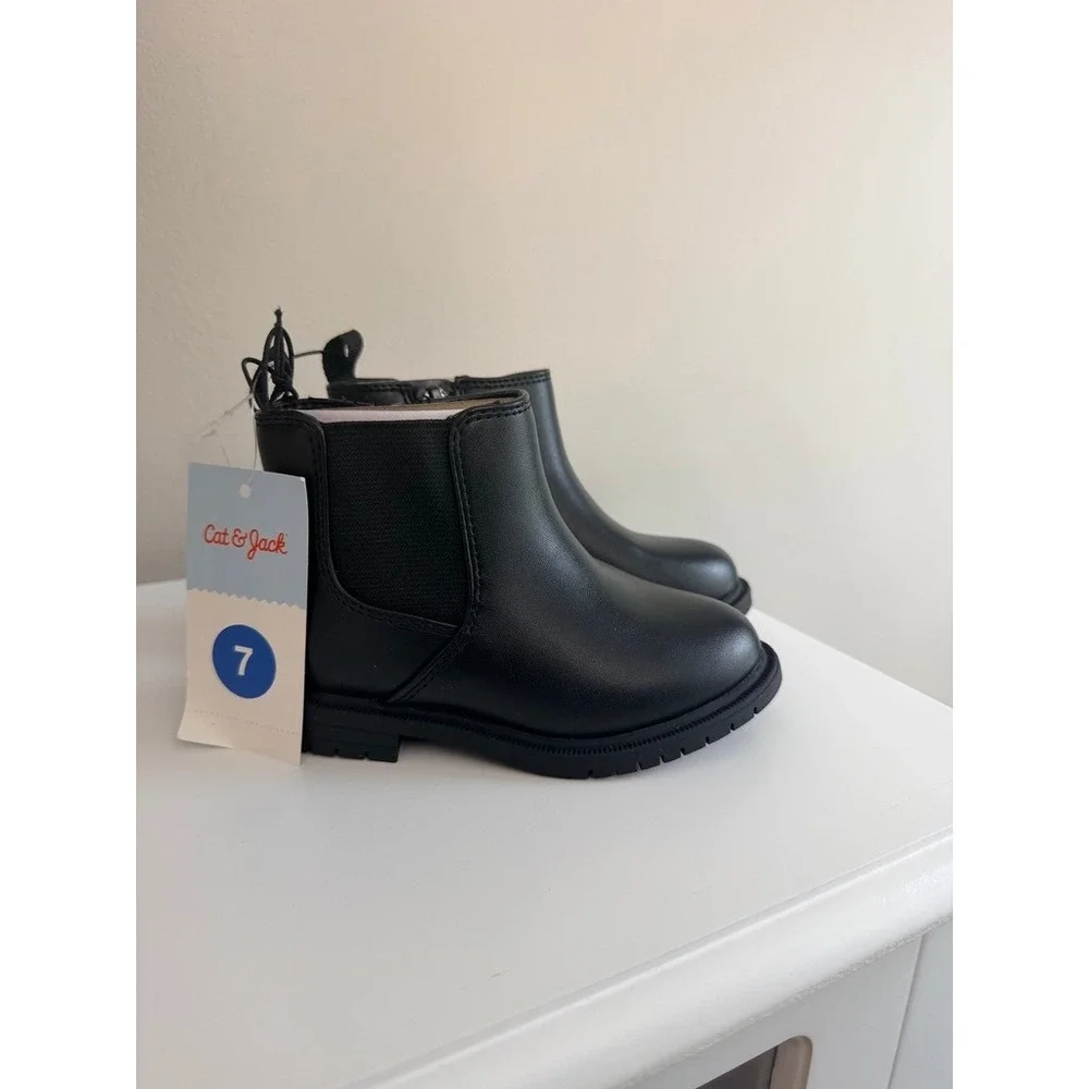 Cat & Jack Tanner Chelsea Boots Toddler Size 11 Black Faux Leather NWT